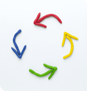 colorful-arrows-pointing-circle
