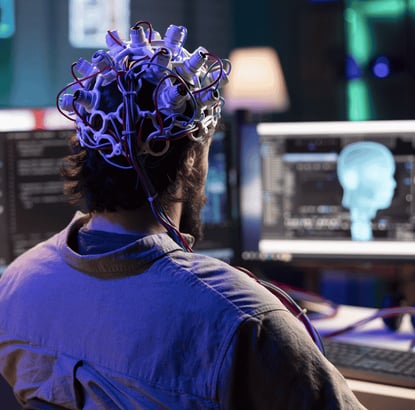 it-admin-controlling-computer-functions-using-mind-helped-by-eeg-headset